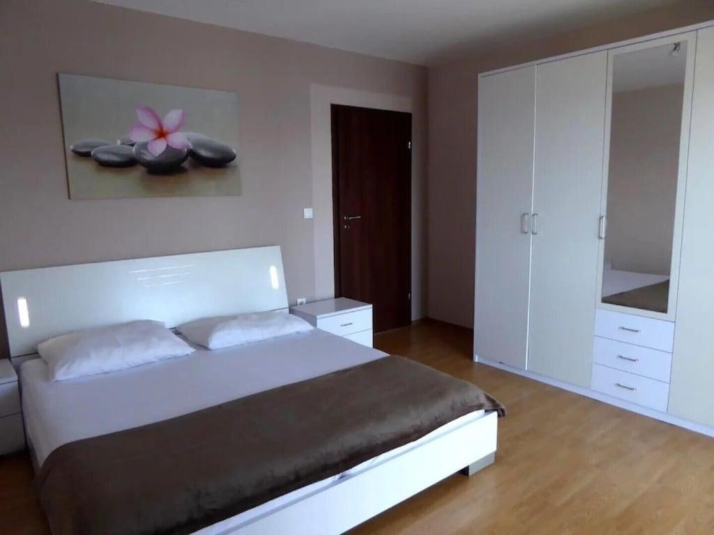 Apartment Ana 塞尼 外观 照片