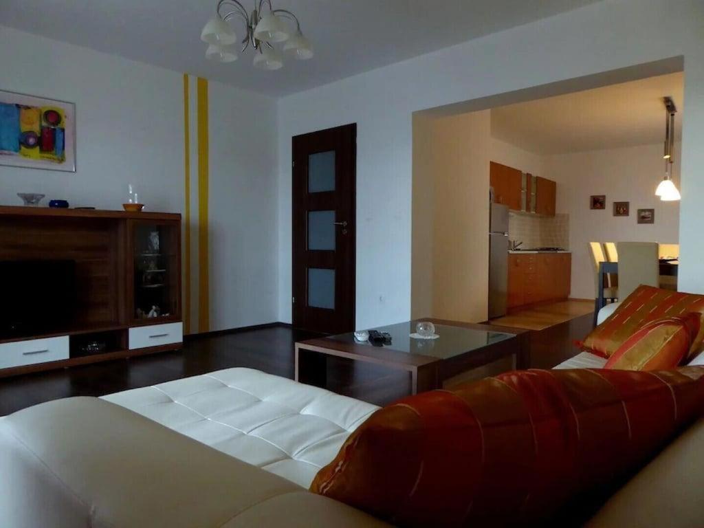 Apartment Ana 塞尼 外观 照片