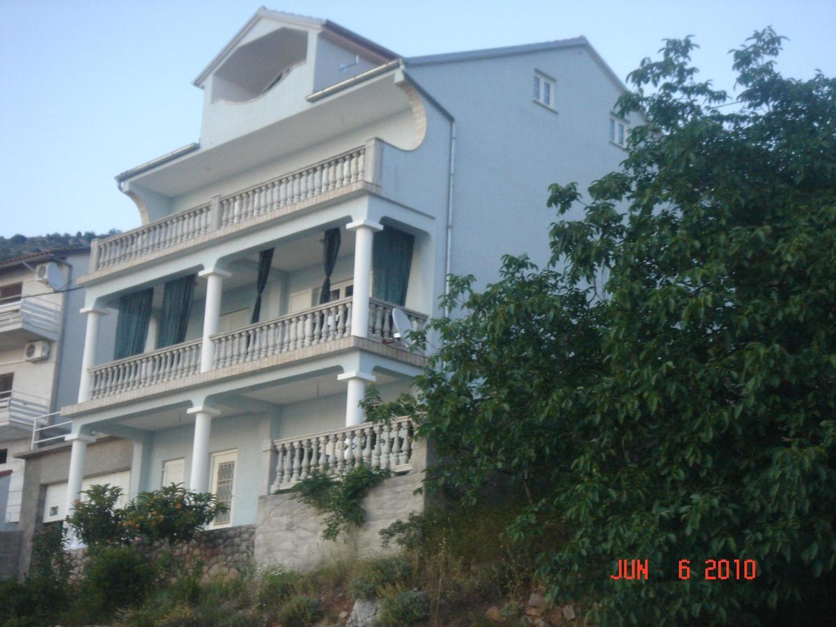 Apartment Ana 塞尼 外观 照片